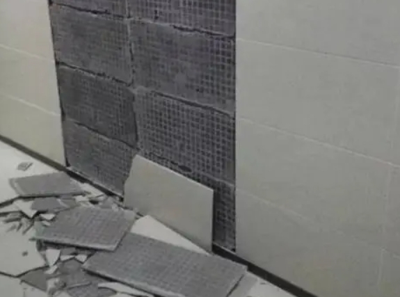 都江堰瓷砖空鼓维修公司分享下都江堰墙砖松动维修的知识